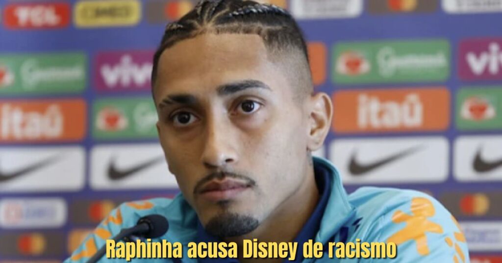 Raphinha acusa Disney de racismo após filho ser ignorado por personagem em parque de Paris.
